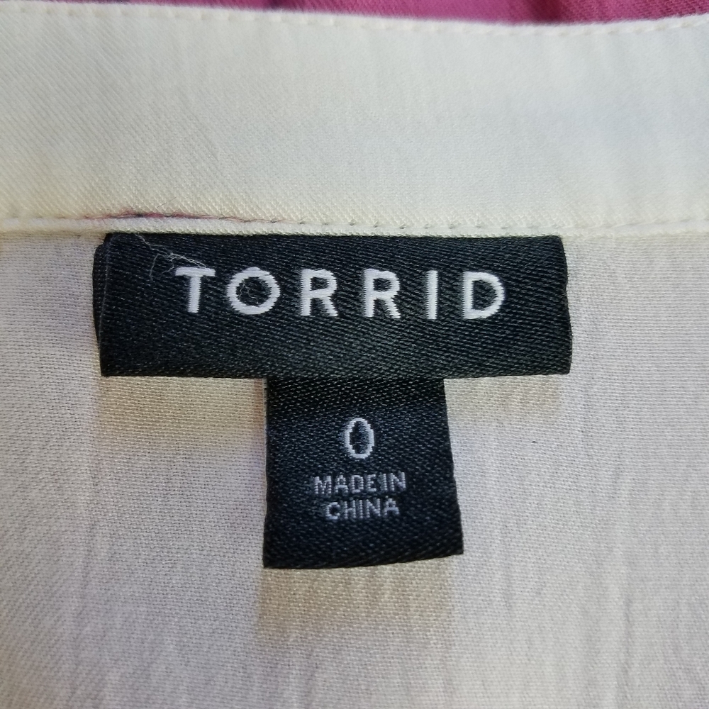 Torrid Pink Ombre Blouse - Picture 8 of 10